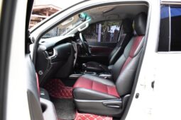 
										Toyota Fortuner 2.8 4WD TRD 2016 full									