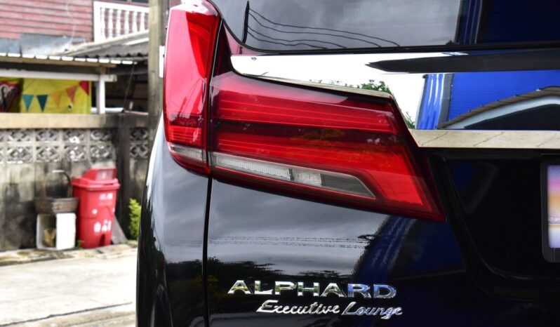 
								Toyota Alphard 3.5 Exclusive Lounge 2016 full									