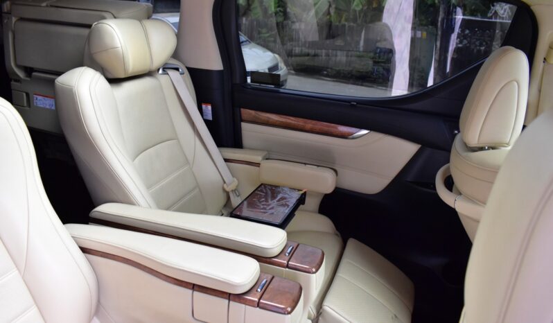 
								Toyota Alphard 3.5 Exclusive Lounge 2016 full									