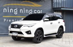 Toyota Fortuner 2.8  TRD 2018