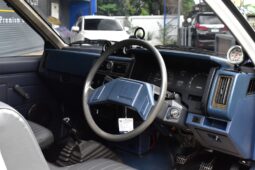 
										Nisson Dutsun D21 Big M 1990 full									