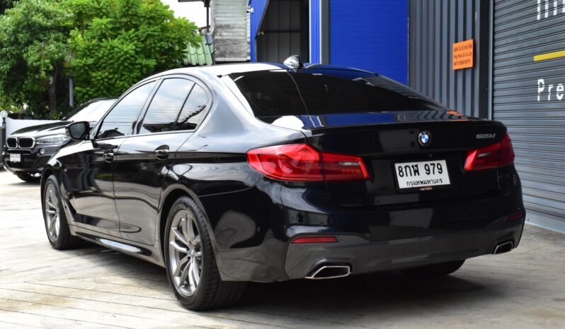 
								BMW 520d M Sport (G30) 2019 full									