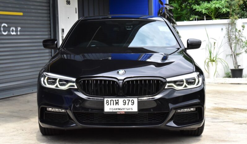 
								BMW 520d M Sport (G30) 2019 full									