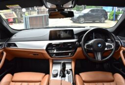 
										BMW 520d M Sport (G30) 2019 full									