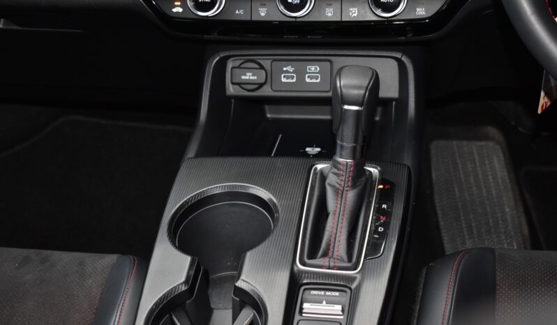 
								Honda civic FE 2.0 eHEV RS 2023 full									