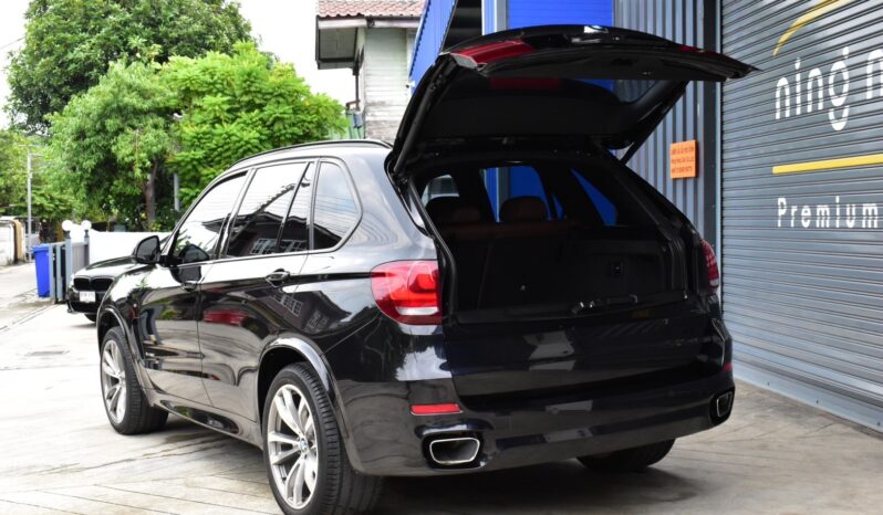 
								BMW X5 30d MSport Twin Power Turbo 2015 full									