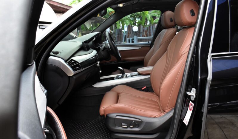 
								BMW X5 30d MSport Twin Power Turbo 2015 full									