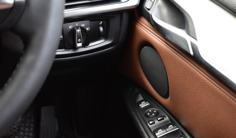 
								BMW X5 30d MSport Twin Power Turbo 2015 full									