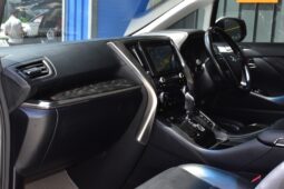 
										Toyota Vellfire 2.5 ZG Package 2016 full									