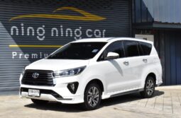 Toyota Innova 2.8 Crysta