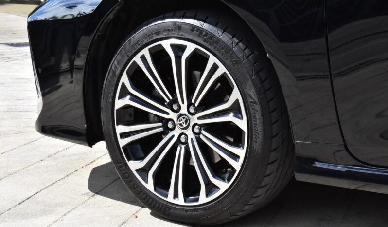 
								Toyota Collora Altis 1.8 Hybird High 2020 full									