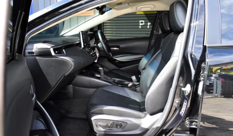 
								Toyota Collora Altis 1.8 Hybird High 2020 full									