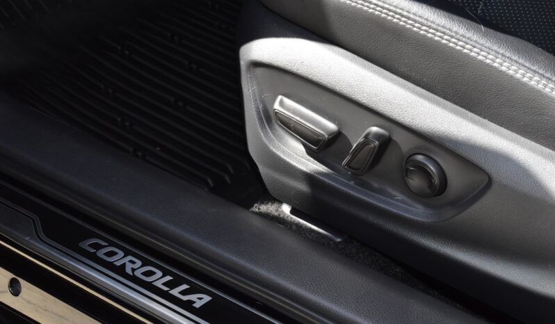 
								Toyota Collora Altis 1.8 Hybird High 2020 full									