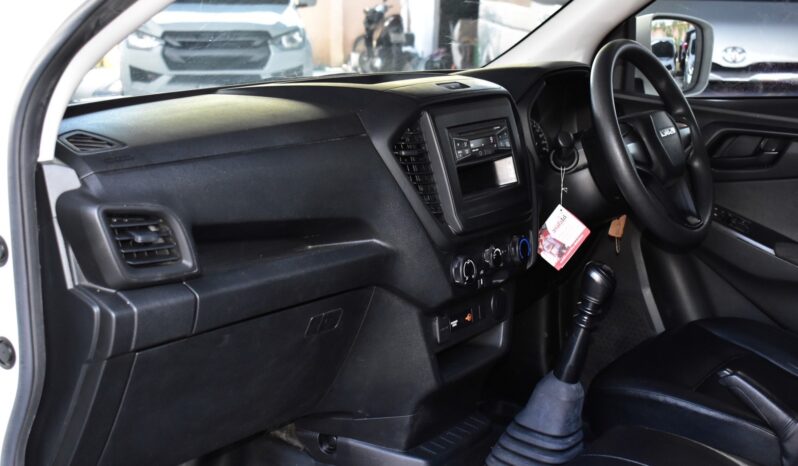 
								Isuzu D-Max  1.9 S 2020 full									
