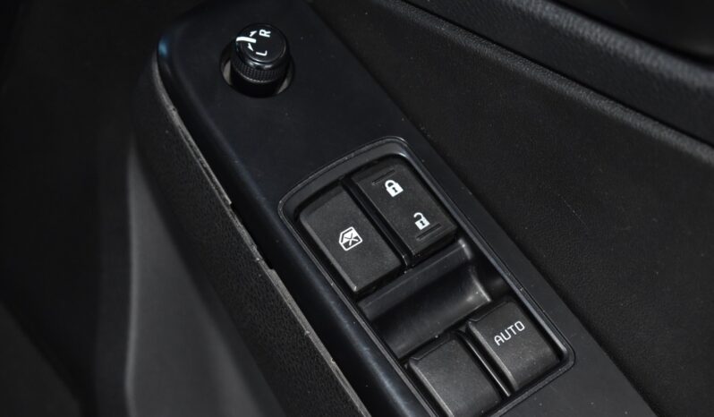 
								Isuzu D-Max  1.9 S 2020 full									