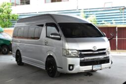 Toyota Cammuter 3.0 Auto 2015