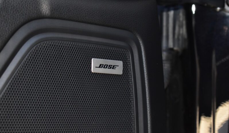 
								Porsche Macan 2.0 PDK Black 2022 full									