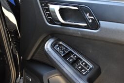 
										Porsche Macan 2.0 PDK Black 2022 full									