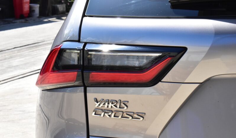 
								Toyota Yaris Cross 1.5 HEV Premium Luxury 2023 full									