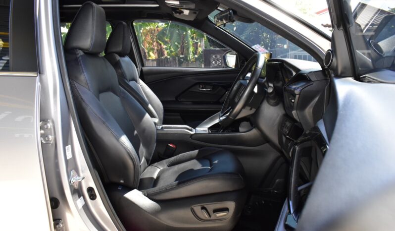 
								Toyota Yaris Cross 1.5 HEV Premium Luxury 2023 full									