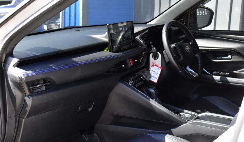 
								Toyota Yaris Cross 1.5 HEV Premium Luxury 2023 full									