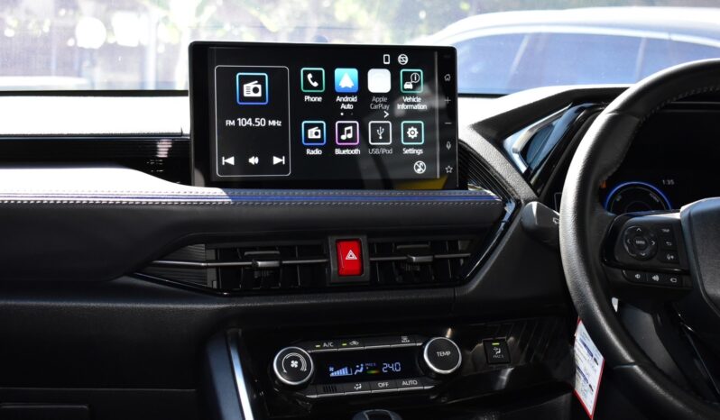 
								Toyota Yaris Cross 1.5 HEV Premium Luxury 2023 full									