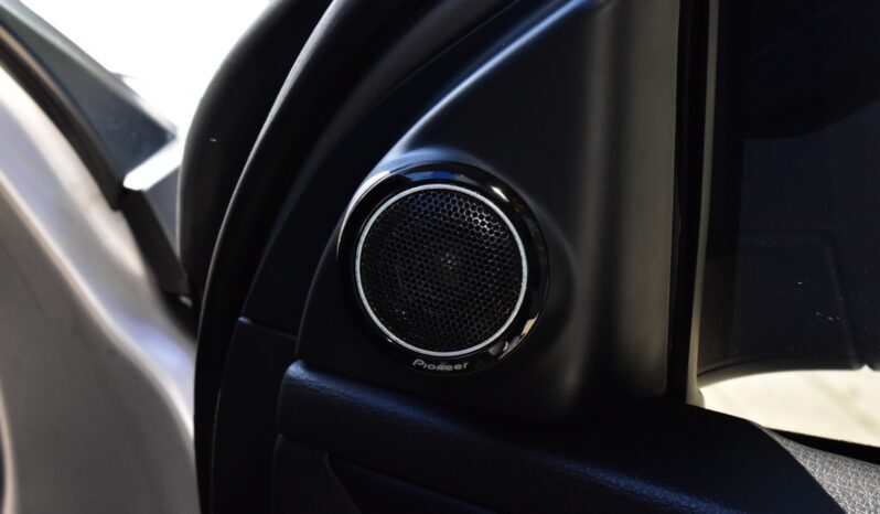 
								Toyota Yaris Cross 1.5 HEV Premium Luxury 2023 full									