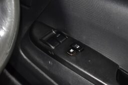 
										Toyota Commuter 2.5 cc 2006 full									