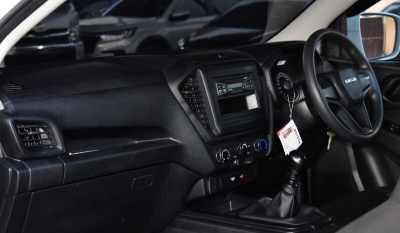 
								Isuzu D-Max  1.9 S Cap Turbo 2020 full									