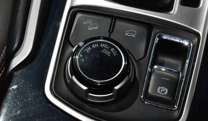 
								Mitsubishi Pajero Sport Elite Edition 2019 full									