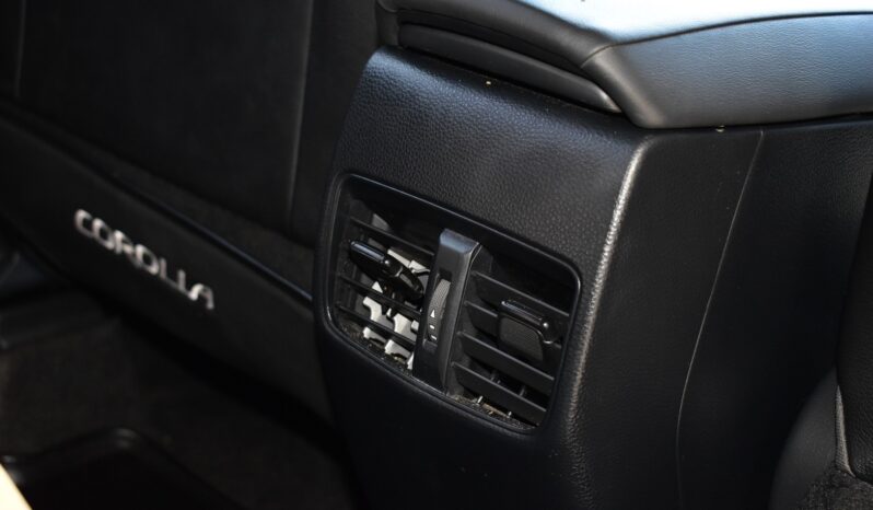 
								Toyota Coralla Cross 1.8 Hybird Premium 2020 full									