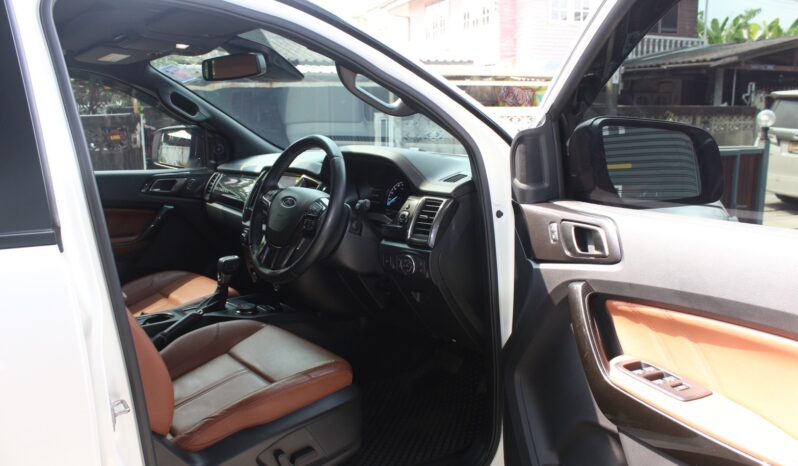 
								Ford Everest 2.0 Turbo Titanium+ 2021 full									