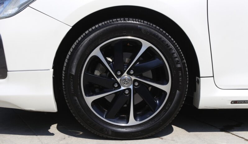 
								Toyota Camry 2.0 G Extremo D4S 2015 full									