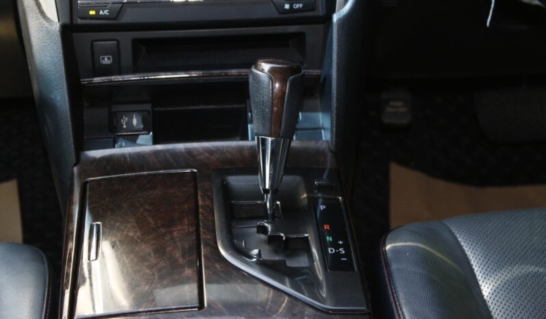 
								Toyota Camry 2.0 G Extremo D4S 2015 full									