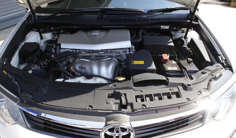 
								Toyota Camry 2.0 G Extremo D4S 2015 full									