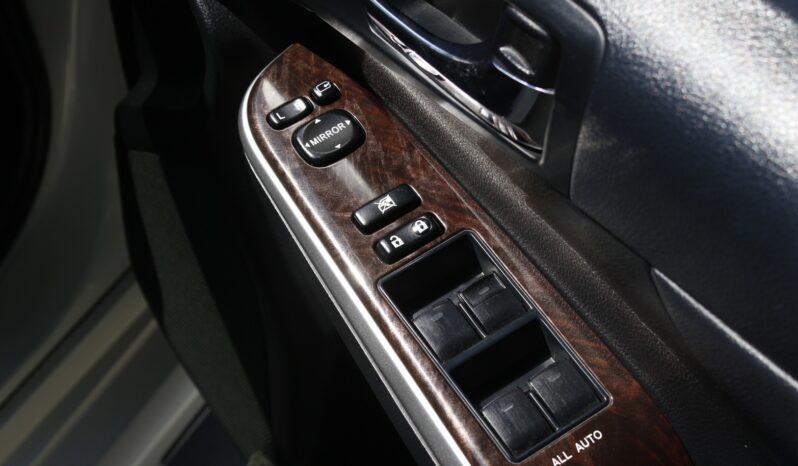 
								Toyota Camry 2.0 G Extremo D4S 2015 full									