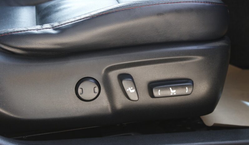 
								Toyota Camry 2.0 G Extremo D4S 2015 full									