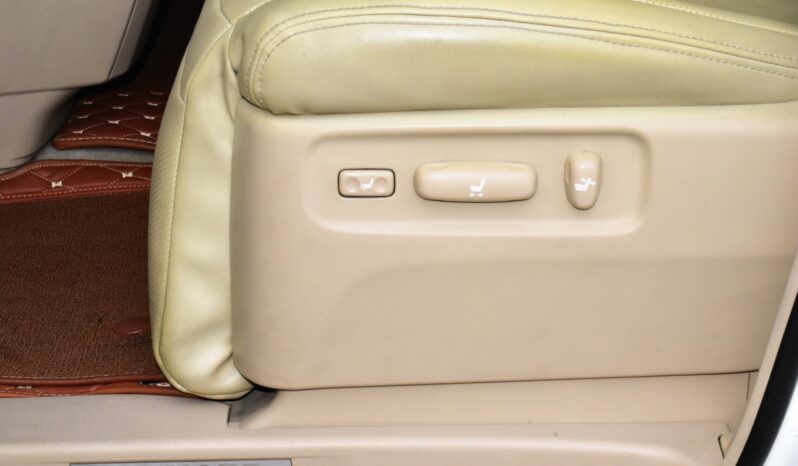 
								Toyota Alphard 2.4 2008 full									