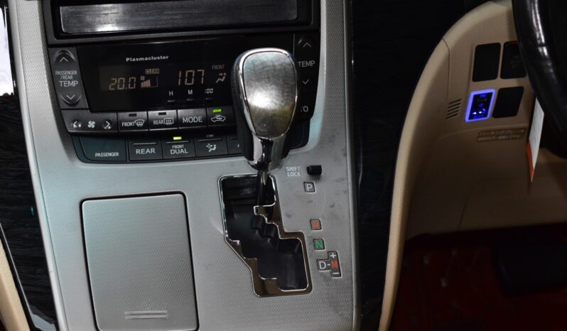 
								Toyota Alphard 2.4 2008 full									