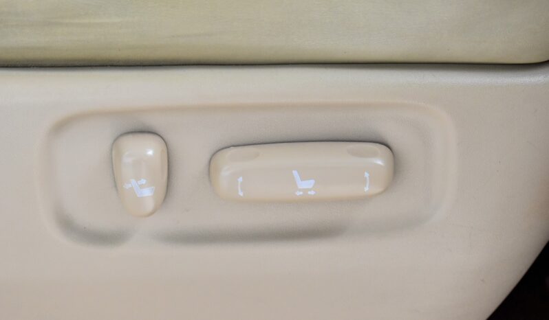 
								Toyota Alphard 2.4 2008 full									