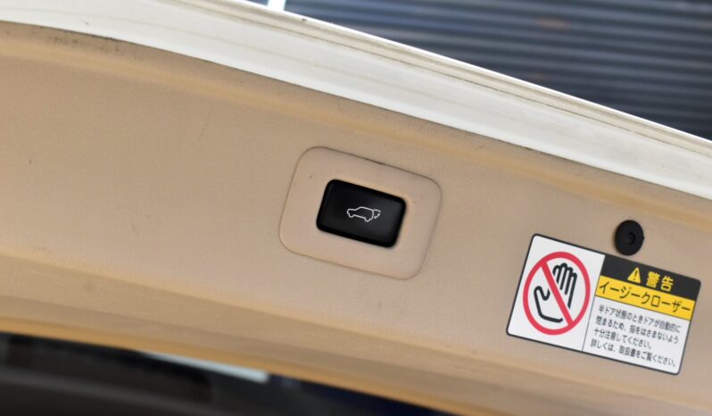 
								Toyota Alphard 2.4 2008 full									