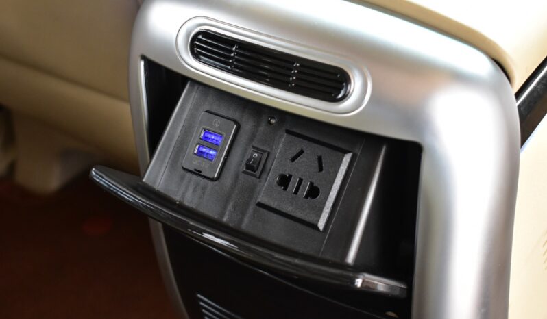 
								Toyota Alphard 2.4 2008 full									