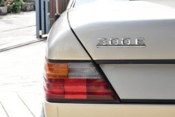 
										Mercedes Benz 300E(W124) 1993 full									