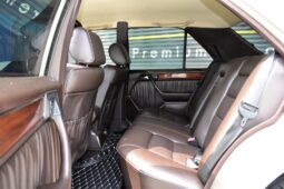 
										Mercedes Benz 300E(W124) 1993 full									