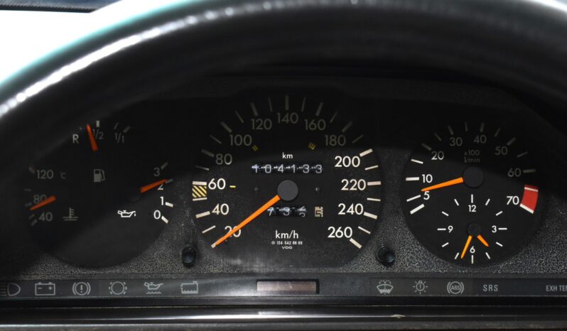 
								Mercedes Benz 300E(W124) 1993 full									