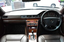 
										Mercedes Benz 300E(W124) 1993 full									
