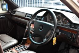 
										Mercedes Benz 300E(W124) 1993 full									