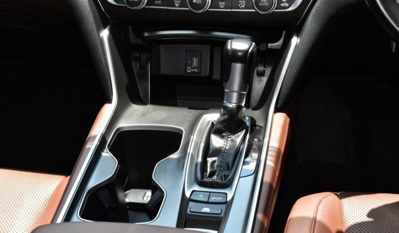
								Honda Accord 2.0 eHEV Tech Gen 10 2020 full									