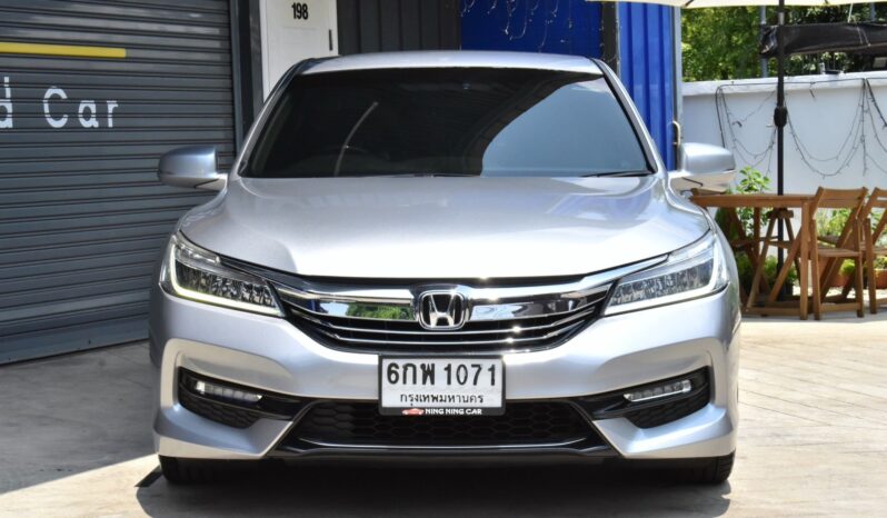 
								Honda Accord 2.0EL Navi 2017 full									