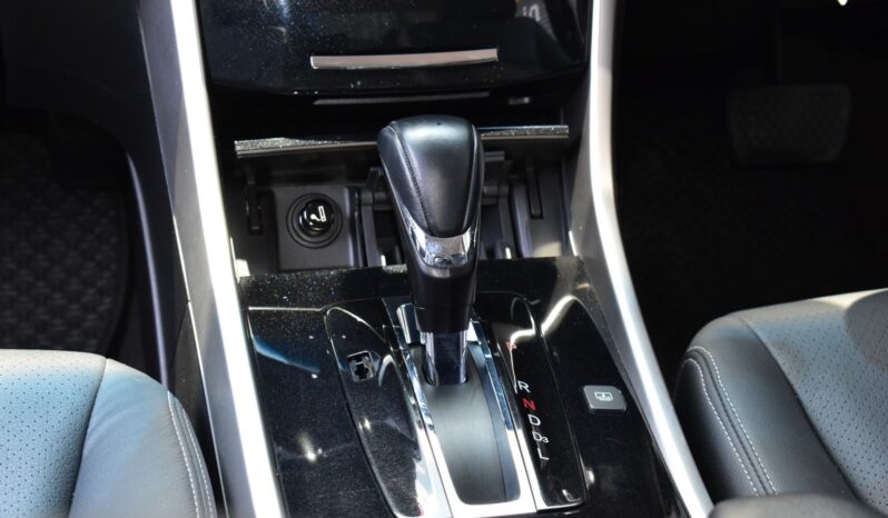 
								Honda Accord 2.0EL Navi 2017 full									